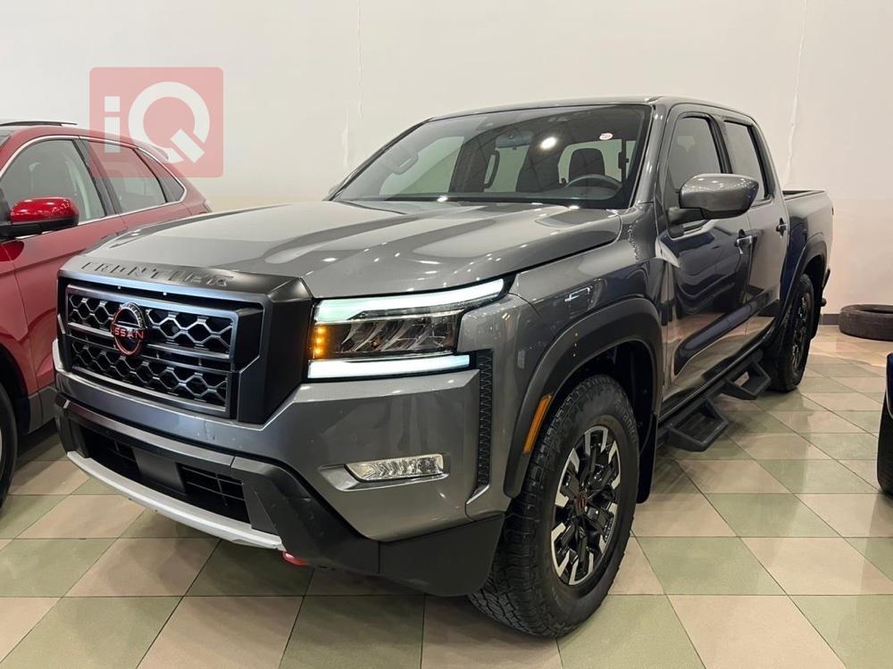 نيسان فرونتر